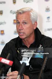 410 Alan Forsyth Photos & High Res Pictures