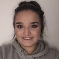 Sophie Root's Instagram, Twitter & Facebook