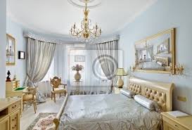 Das schlafzimmer besteht aus mehreren elementen. Klassische Luxus Schlafzimmer Interieur In Blau Und Silber Farben Leinwandbilder Bilder Stutzen Laube Tagesdecke Myloview De