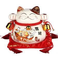 Chat Qui Invite Ou Maneki Neko Au Japon Symbole De Fortune Maneki Neko Neko Chat Japonais