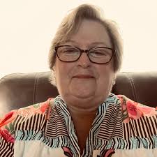 She's the first woman in the world to have the chip implanted 🤯