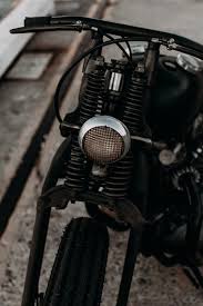 Here you will find tons of high quality and beautiful wallpapers for your desktop. 9 000 Best Cafe Racer Photos 100 Free Download Pexels Stock Photos