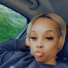 Hairstylist in Nashville for braids and wigs?