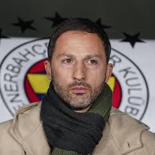 Tedesco: "Fenerbahçe'nin teknik direktörü olmaktan gurur duyuyorum.  Kelimelerle anlatılacak, parayla alınacak bir durum değil."
