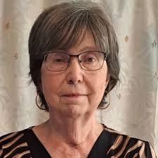 How to organize paper clutter?