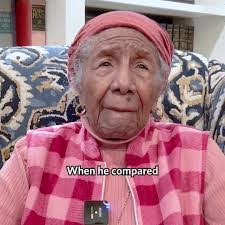 Loretta Barlow's Instagram, Twitter & Facebook