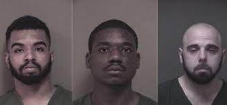 650 heroin doses, loaded gun found in drug bust