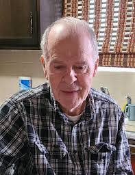 Carolyn Maples's Instagram, Twitter & Facebook