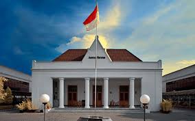 Seluruh proses produksi tidak hanya telah diakui oleh pemerintah dengan diberikannya sertifikat cpob tetapi juga telah memperoleh. Berbalik Untung Kinerja Kimia Farma Kaef Ditopang Bisnis Tes Pcr Dan Rapid Market Bisnis Com