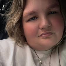 Neo-traditional tattoo artist with black & white expertise