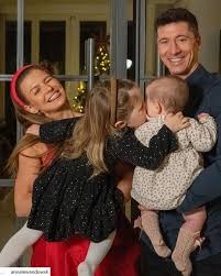 Cezary i katarzyna żak z córkami w 2008 r. Cezary Zak I Katarzyna Zak Sa Malzenstwem Od 36 Lat Te Gwiazdy Udowadniaja Ze W Show Biznesie Istnieje Prawdziwa Milosc