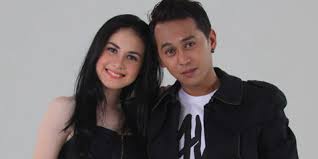 10 artis malaysia meninggal dunia di usia muda. Lagi Arumi Bachsin Digaet Artis Malaysia Kapanlagi Com