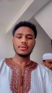 መቼ ሞላልኝ በEsam Ahmed የሚካሄድ ፍቅር