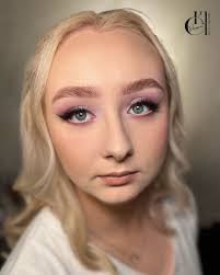 ∙𝒸𝒽𝒶𝓇𝓂𝒾𝓃ℊ 𝓁ℴℴ𝓀∙ Czarujące różowe spojrzenie 😍⭐️🩷 . . . Rzęsy:  @muastore.pl Twarz: @elevercosmetics @danessa_myricks @dessi_cosmetics  @konturovniabeauty @affectpolska @rarebeauty @apollca @kryolanofficial  @tartecosmetics @toofaced Róż na ...