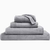 But the best bath towels are not only absorbent and soft but also washable, durable, and aesthetically pleasing. 11 Best Bath Towels 2021 Soft Fluffy Bath Sheets Glamour Uk