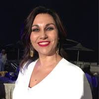 Eva Llamas's Instagram, Twitter & Facebook