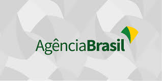 Na globo, o ator teve destaque como o tio barnabé, na versão de 2001 do seriado. Ator Joao Acaiabe O Tio Barnabe Morre Em Decorrencia Da Covid 19 Agencia Brasil