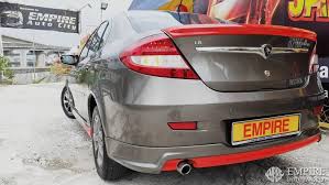 August 2015 wurde der proton persona nach offiziellen angaben 265 882 mal verkauft. Empire Motor World Proton Persona 2015