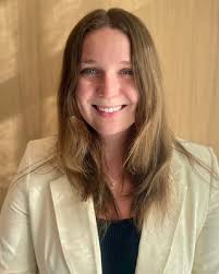 Hannah Slattery's Instagram, Twitter & Facebook