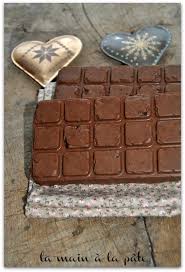 Tablette De Chocolat Croustillante Au Caramel Et Au Nutella