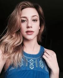 Lili took dance classes for 10 years and also performed in many local musicals before she signed with her first agency in cleveland when she was 11. Lili Reinhart Lilireinhart Instagram Photos And Videos Alilireinhart Instagram Lili Lilireinhart Photos R Betty Cooper Lili Reinhart Riverdale Girls