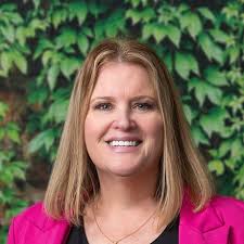 Dr. Leslie Sackschewsky, M.D.