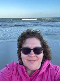 Hi! I'm new to this group. I recently joined because I LOVE my yellow Jeep!