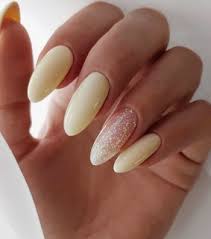Here are some gorgeous gray nail art design ideas between black and gray nails, pink and grey nails, and gray ombre nails! Sparkly Nails Images On Favim Com