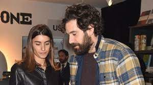 50,051 people like this ; Tommaso Paradiso E Carolina Sansoni Amore E Regali Di Natale Vanity Fair Italia