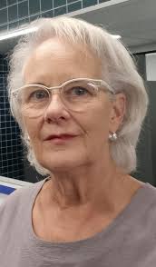 What are accredited tour guide training providers in Cape Town?