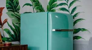 How many amps does a refrigerator pull. How Many Amperes Does A Refrigerator Use The Indoor Haven
