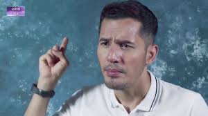 Datuk aliff syukri kamarzaman was shooed away by an english street musician for interrupting his performance at portobello road market. These Cosmetic Millionaires Are Selling Poison Junk Asia