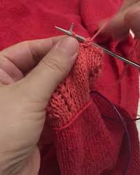 Gefallt 714 Mal 27 Kommentare Habibe Giren Safran Hbb Auf Instagram Yine Bir Esnek Kesme X2f Kapatma Teknigi Sewn Bind Orgu Instagram Orgu Modelleri
