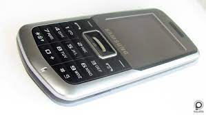 Samsung S3110 - small, but not playful ...