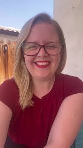 Michelle Mandelbaum's Instagram, Twitter & Facebook