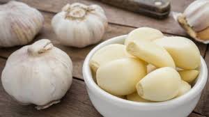 Resep bawang putih tunggal bawang bombay jeruk nipis sederhana buatan sendiri ala rumahan spesial asli untuk testimonial resep khasiat bawang putih tunggal atau bawang putih lanang. Konsumsi Bawang Putih Mentah Saat Perut Kosong Ini Dampaknya Bagi Tubuh Anda Tribun Batam