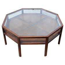 Shop with afterpay on eligible items. Modern Octagon Or Round Walnut Coffee Table With Glass Top At 1stdibs