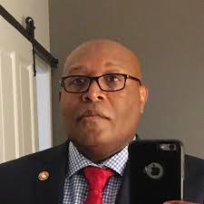 Mike Mccraw's Instagram, Twitter & Facebook