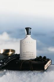 The bottle design is meant to be part of the experience. Pin By MiÅ•ach MaÅ•ia On Skol Barranquilla Perfume Collection Fragrance Perfume Dupes Fragrance Perfume