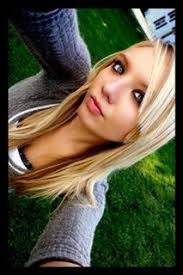 Genesis Gomez's Instagram, Twitter & Facebook