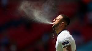 Real madrid must sell to buy. L4ump 6yramikm