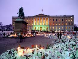 Januar 1991, måtte hans sønn og arvtaker, kong harald, ta ansvar og vise karakterstyrke midt i sorgen. Accession Of The New Monarch In 1991 The Royal House Of Norway