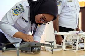 Diperbarui 2 mei 2019, 14:22 gmt+0700. Drone Jarang Terbang Jangan Lupa Di Charger Jsp Jakarta School Of Photography