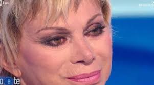 Carmen russo conclude parlando con ironia del loro amore: Carmen Russo Ed Enzo Paolo Turchi Sesso Ecco Cosa Abbiamo Scelto Decisione Estrema Al Tempo Del Covid Libero Quotidiano