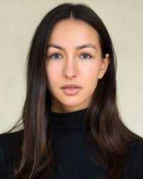 Amelia Isaac's Instagram, Twitter & Facebook