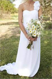 Diy Daisy Inspired Wedding Ideas Daisy Bouquet Wedding Daisy Wedding Bride Bouquets