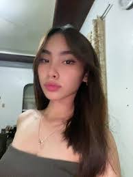 Daphne Sullivan's Instagram, Twitter & Facebook