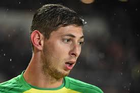 Emiliano sala had just signed with cardiff city when he died in a plane crash. Fotos Des Toten Emiliano Sala Im Netz Verbreitet Zwei Festnahmen
