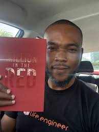 ❤️ seeing my new book Million in the Red in the wild. If you don't have a  copy yet… 👇 comment & I'll send the link