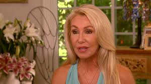 Linda Thompson on Her Romance With Elvis Presley: It 'Made Him Feel  Wonderful That I Was a Virgin'